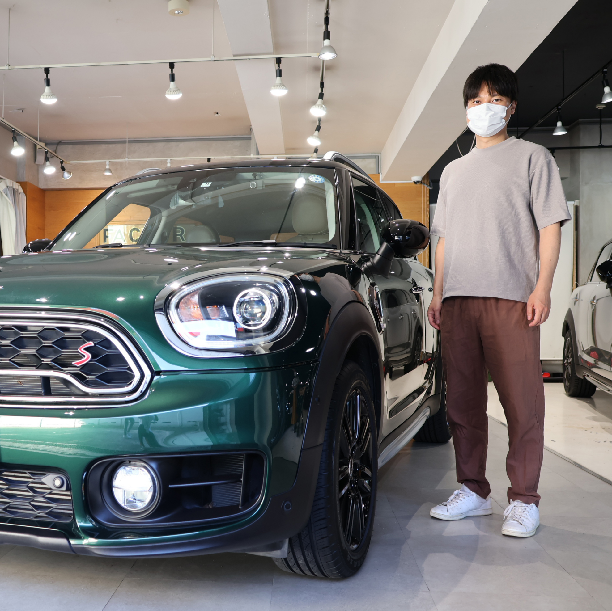 【口コミ評判】杉並区にお住まいのT様へBMWミニクロスオーバークーパーS(F60)をご納車致しました！